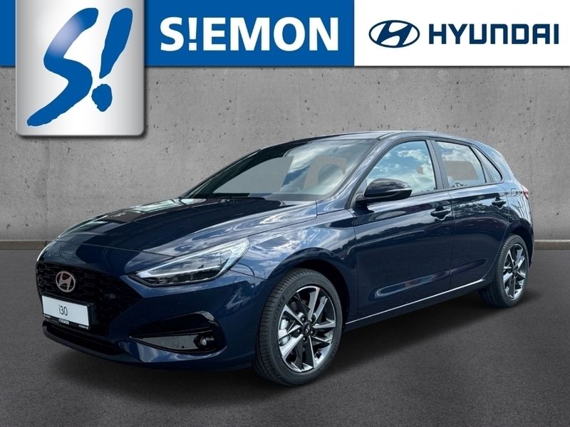 Blau Neu 2024 Hyundai i30 Advantage Limousine | 21.330 € (Guter Preis) - Bild 1/4