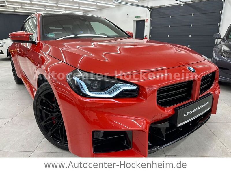 Toronto rot metallic Gebraucht 2023 BMW M2 Basis Coupé | 75.999 € (Teuer) - Bild 1/4