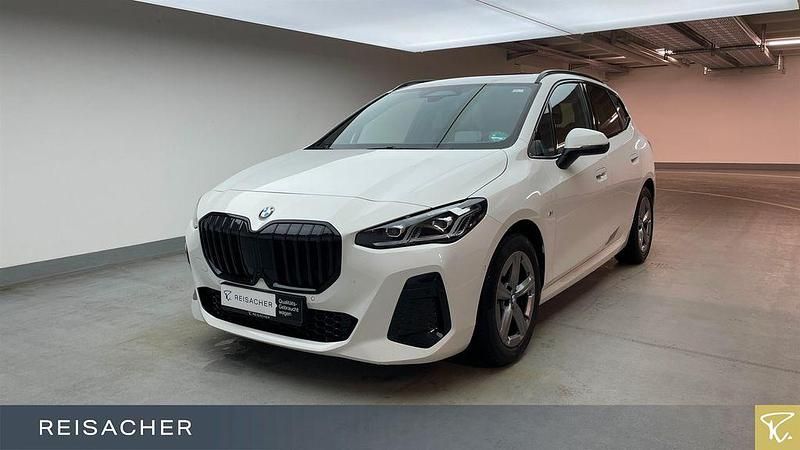 Alpinweiss Gebraucht 2024 BMW 223 Active Tourer M Sport Van / Kleinbus | 36.141 € (Guter Preis) - Bild 1/3