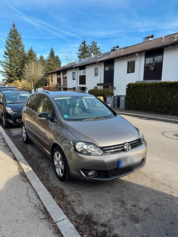 Gebraucht VW Golf VII 110 PS (80 kW) 2012 Limousine