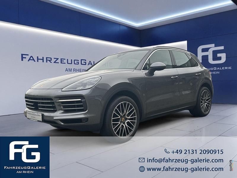 Grau Gebraucht 2021 Porsche Cayenne SUV | 68.465 € (Superpreis) - Bild 1/4