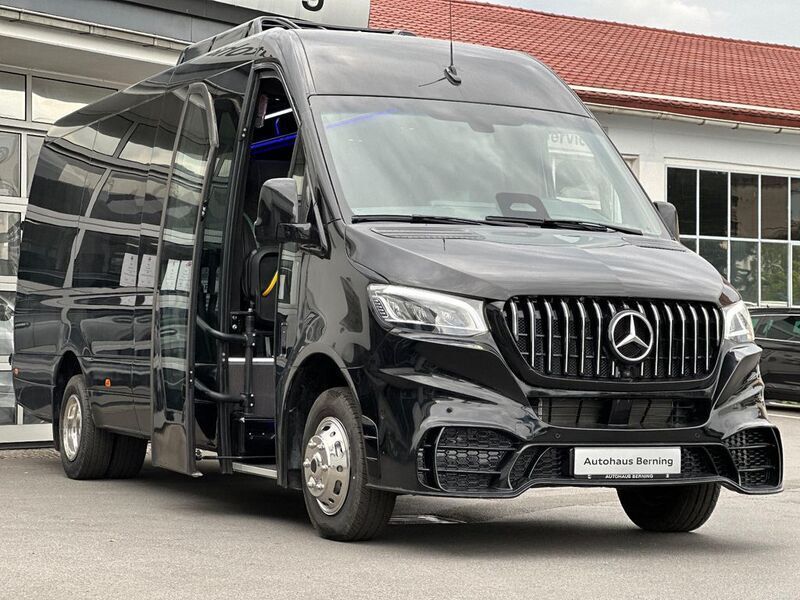 Schwarz Neu 2025 Mercedes Sprinter Van | 124.990 € - Bild 1/4