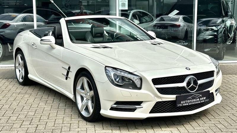 Weiß Gebraucht 2013 Mercedes SL350 AMG line Cabrio | 48.500 € - Bild 1/4