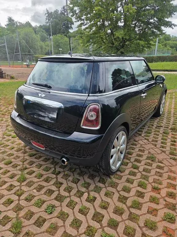 Gebraucht Mini Cooper 120 PS (88 kW) 2009 Schwarz Kleinwagen