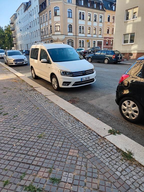 Gebraucht VW Caddy Highline 102 PS (75 kW) 2018 Weiß Van / Kleinbus