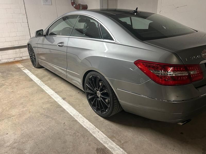 Gebraucht Mercedes E350 231 PS (169 kW) 2011 Grau Coupé