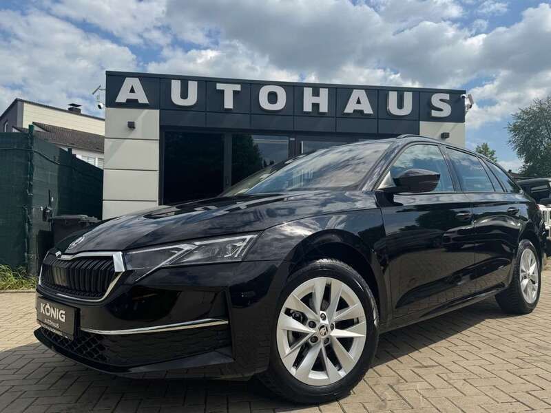Schwarzmagic perleffekt Gebraucht 2024 Skoda Octavia RS Kombi | 31.500 € (Guter Preis) - Bild 1/4