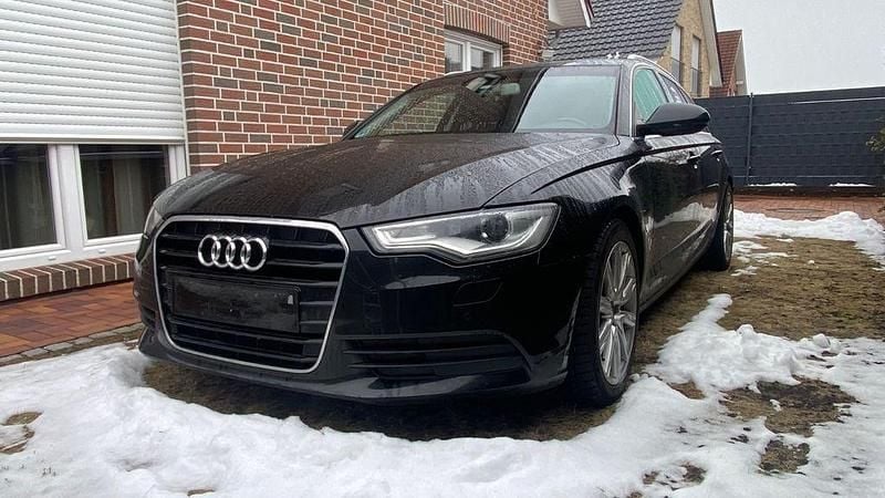 Gebraucht Audi A6 Ambiente 177 PS (130 kW) 2012 Schwarz Kombi