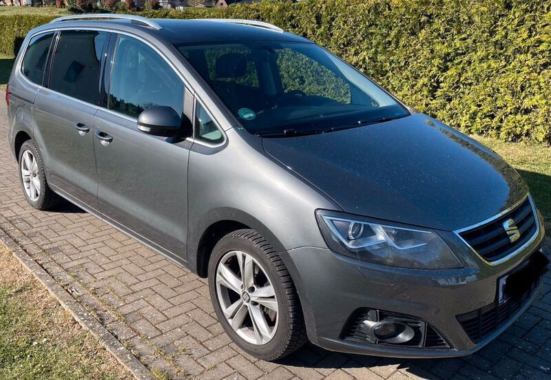Grau Gebraucht 2018 Seat Alhambra Style Van / Kleinbus | 19.250 € (Guter Preis) - Bild 1/4