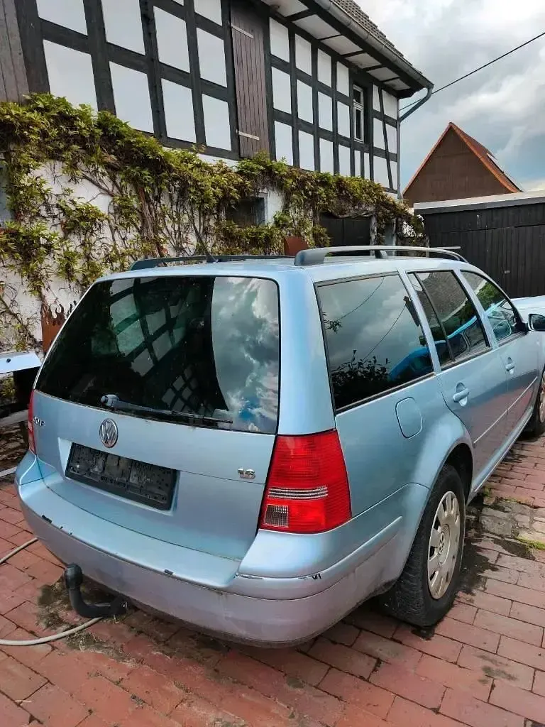 Gebraucht VW Golf IV 106 PS (77 kW) 2003 Andere farben Kombi
