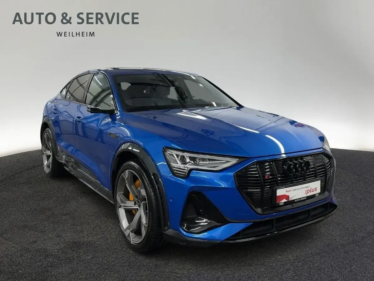 Gebraucht Audi e-tron Sportback Sport 369 kW (503 PS) 2022 Blau SUV