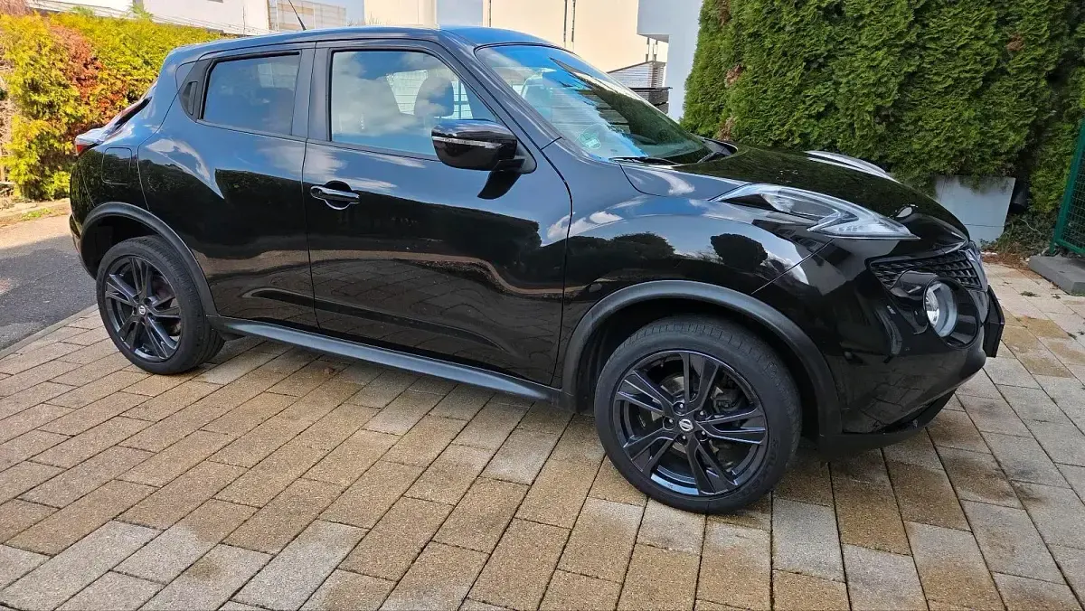 Gebraucht Nissan Juke 116 PS (85 kW) 2016 Schwarz SUV