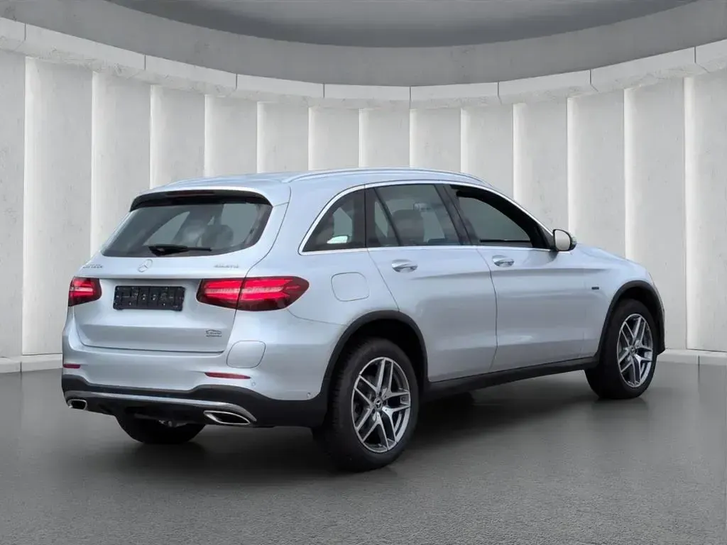 Gebraucht Mercedes GLC350 AMG line 320 PS (235 kW) 2018 Silber SUV