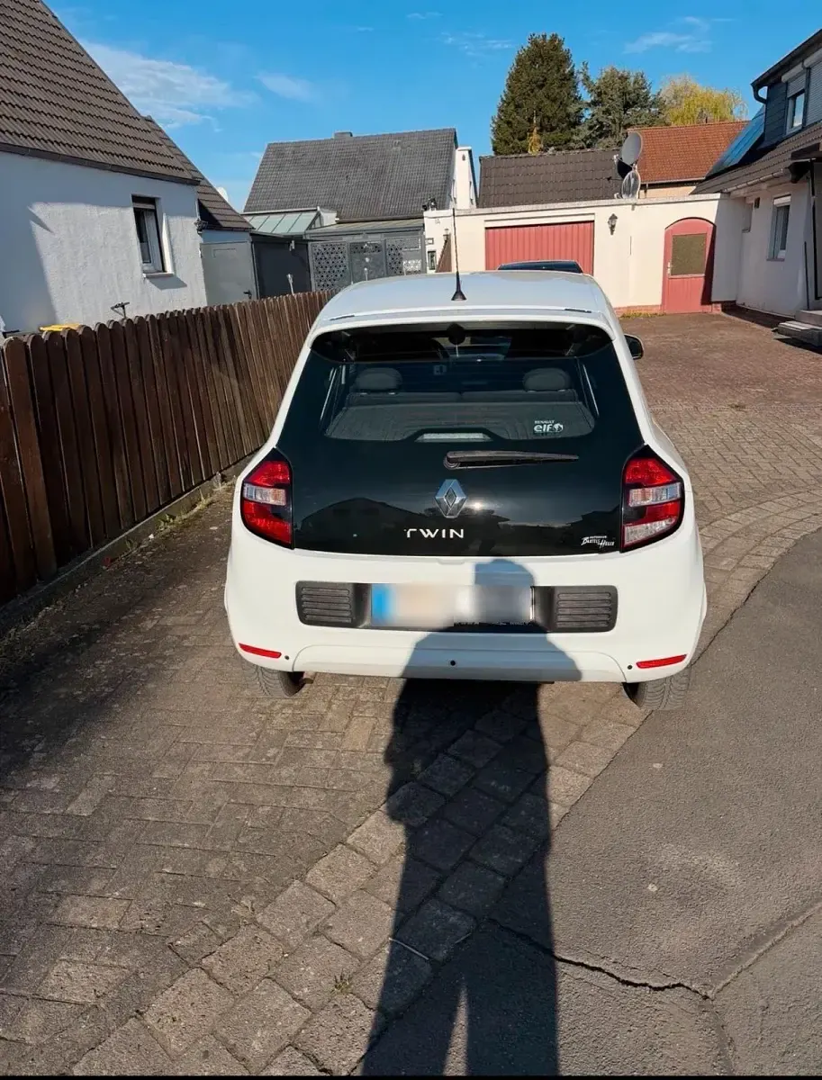 Gebraucht Renault Twingo 54 PS (39 kW) 2015 Weiß Kleinwagen