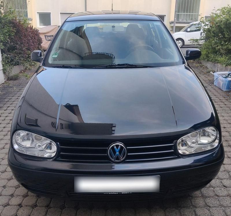 Gebraucht VW Golf IV Edition 75 PS (55 kW) 2001 Schwarz Kombi