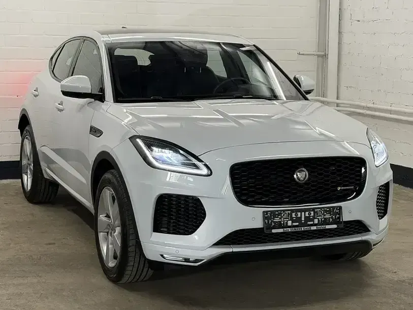 Używany Jaguar E-Pace Chequered Flag 180 KM (132 kW) 2020 Biały SUV