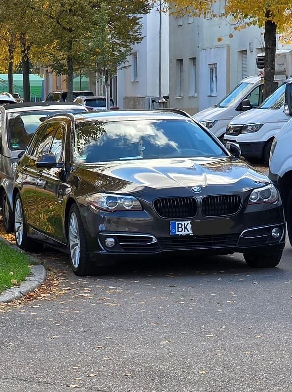 Gebraucht BMW 535 313 PS (230 kW) 2015 Braun Kombi
