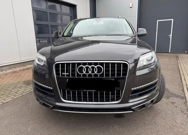 Andere farben Gebraucht 2016 Audi Q7 Ambiente SUV | 22.900 € (Superpreis) - Bild 1/4