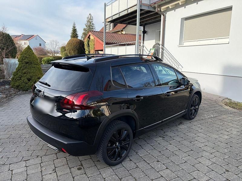 Gebraucht Peugeot 2008 GT-line 110 PS (80 kW) 2019 Schwarz SUV