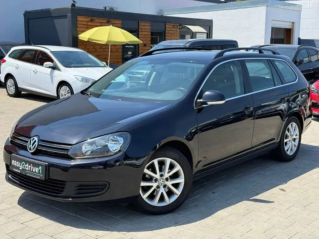 Gebraucht VW Golf VI Comfortline 105 PS (77 kW) 2011 Schwarz Kleinwagen