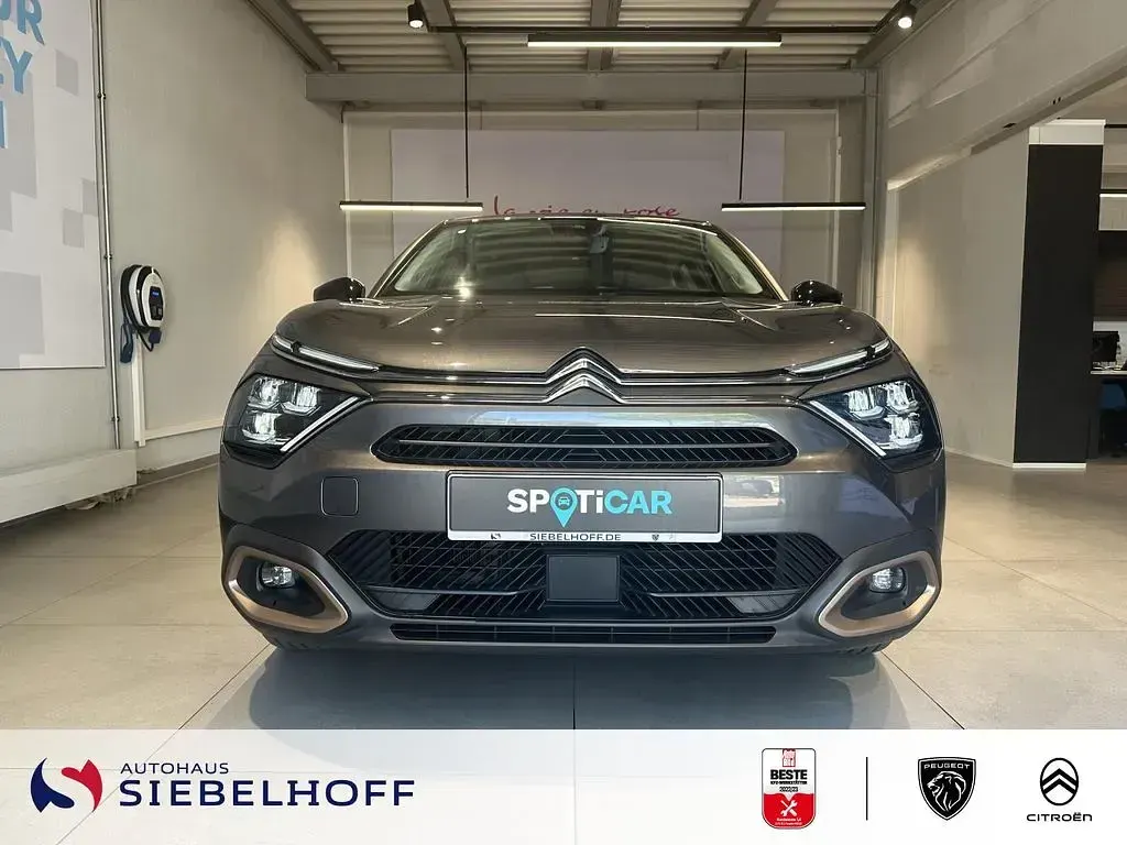 Gebraucht Citroën e-C4 100 kW (136 PS) 2023 Platinium grau Limousine