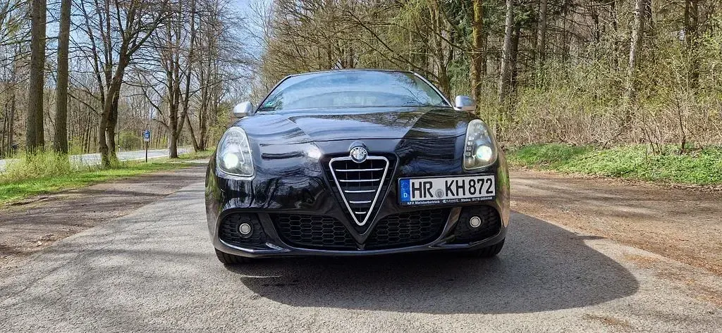 Gebraucht Alfa Romeo Giulietta Turismo 170 PS (125 kW) 2011 Schwarz Kleinwagen