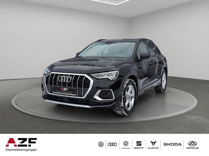 Nanograu metallic Neu 2025 Audi Q3 Advanced Plus SUV | 39.990 € (Superpreis) - Bild 1/4