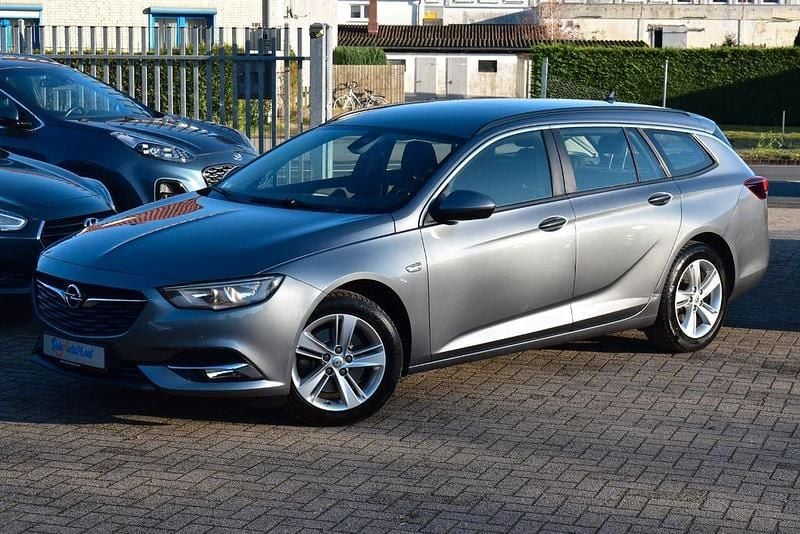 Grau Gebraucht 2019 Opel Insignia Edition Kombi | 8.990 € (Guter Preis) - Bild 1/4