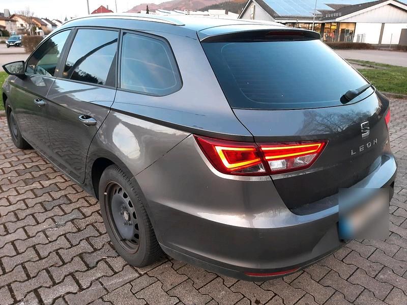 Gebraucht Seat Leon ST Style 105 PS (77 kW) 2015 Braun Kombi