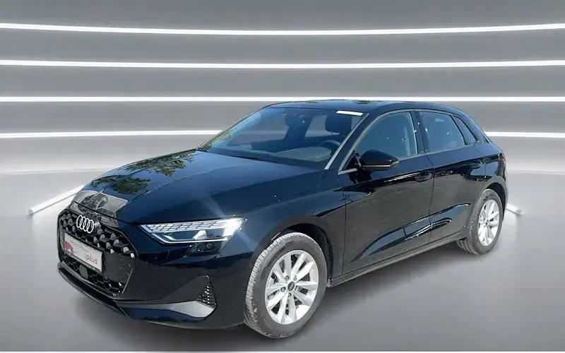 Gebraucht Audi A3 Ambiente 116 PS (85 kW) 2025 Limousine