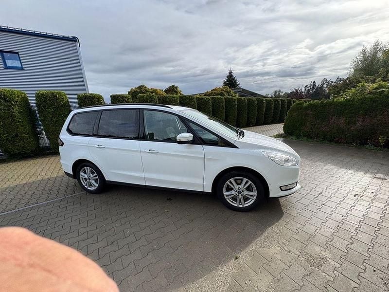 Gebraucht Ford Galaxy Business Edition 165 PS (121 kW) 2019 Weiß Van / Kleinbus