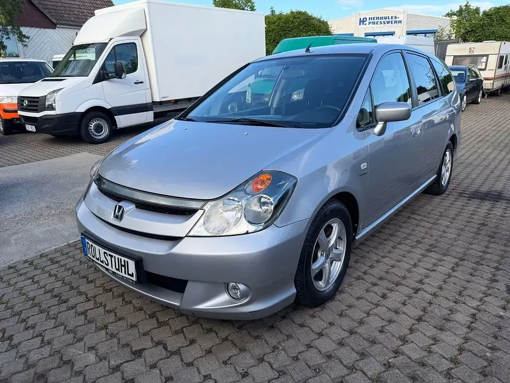 Gebraucht Honda Stream 156 PS (114 kW) 2005 Silber Van / Kleinbus