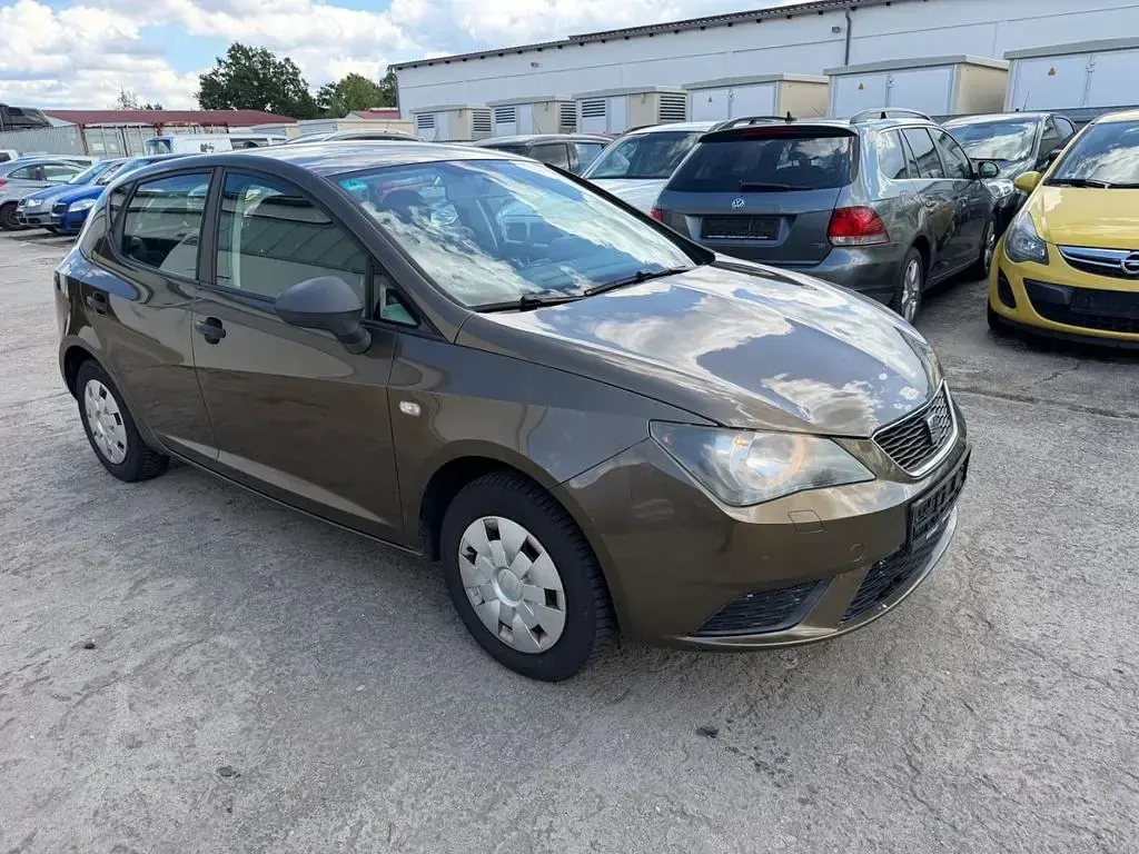 Gebraucht Seat Ibiza Reference 69 PS (50 kW) 2012 Braun Limousine