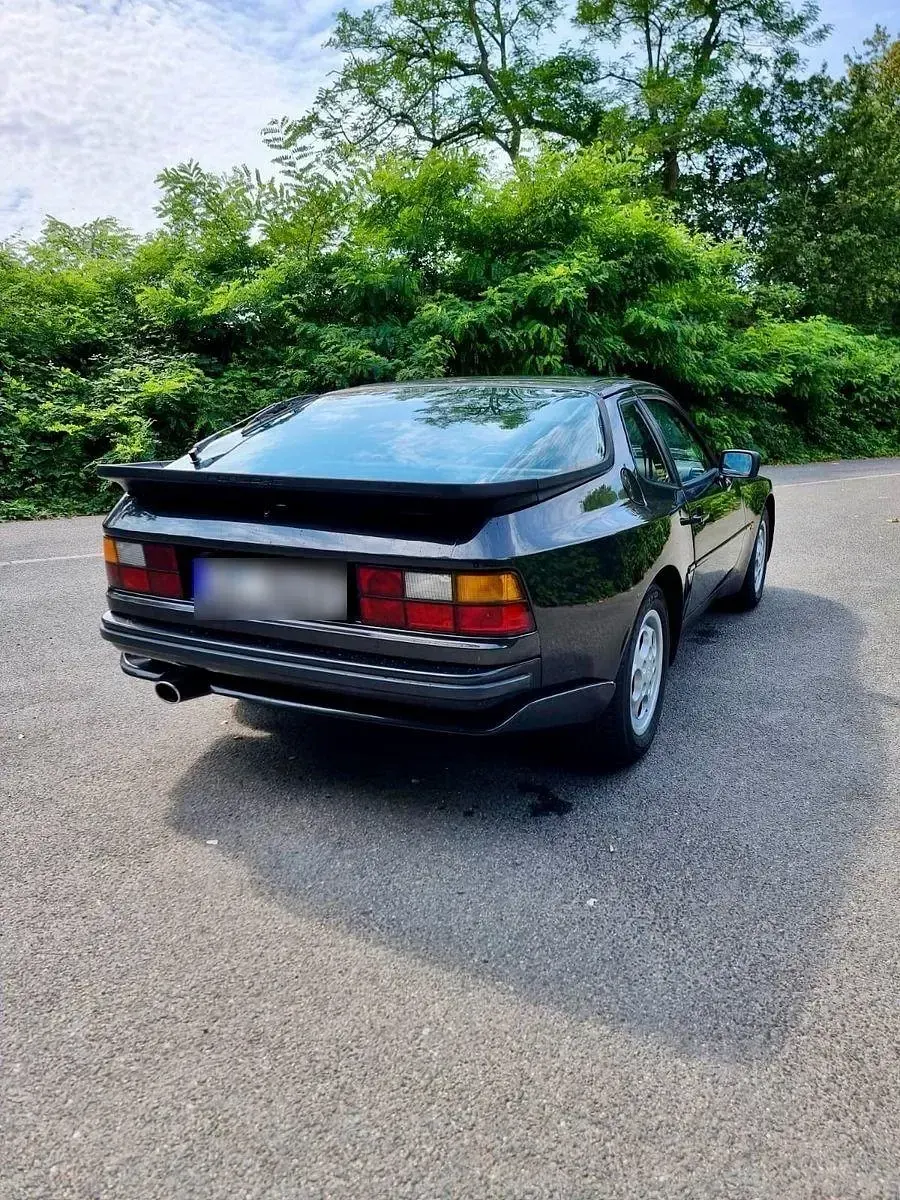 Usado Porsche 944 Edition 160 CV (117 kW) 1987 Negro Coupe