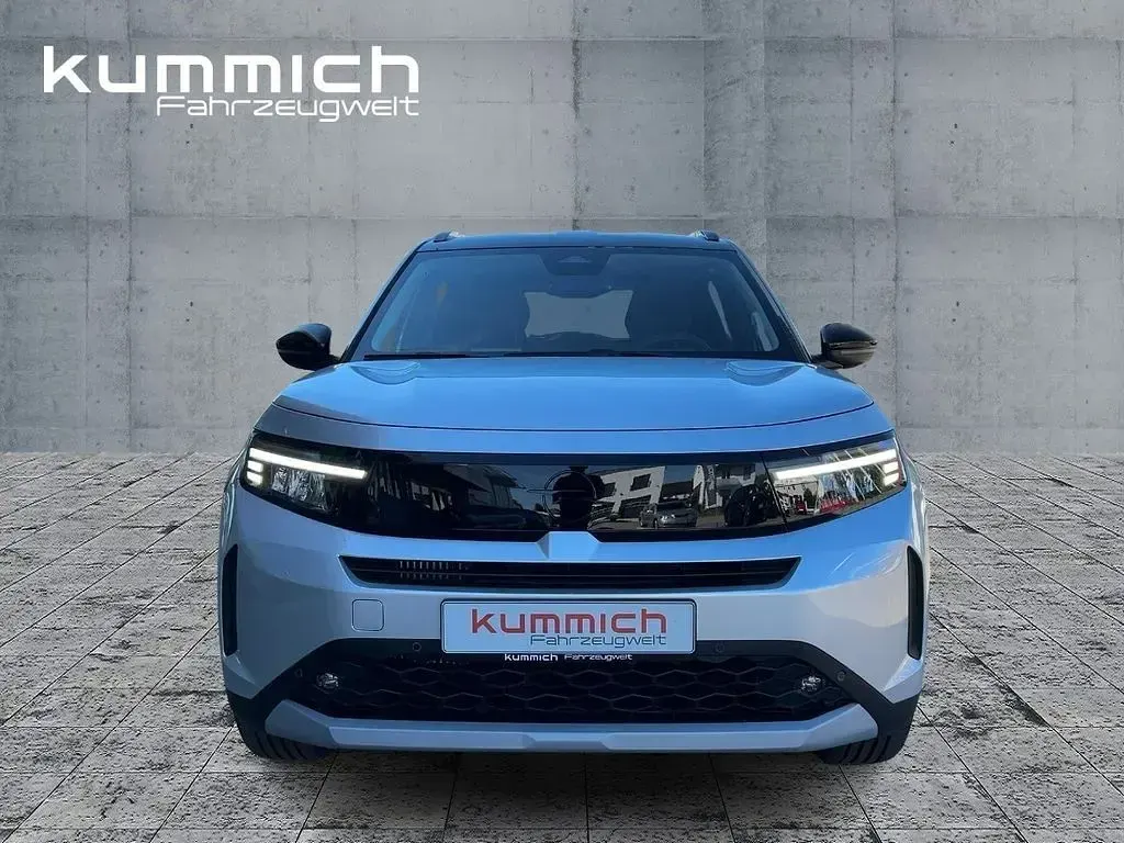 Neu Opel Frontera Ultimate 146 PS (107 kW) 2026 Silber / SUV