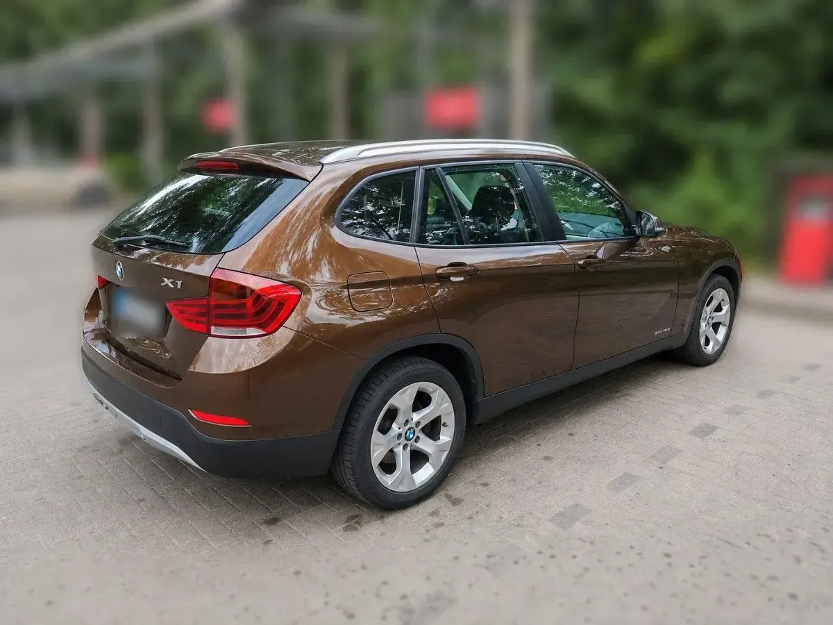 Gebraucht BMW X1 143 PS (105 kW) 2013 Braun SUV