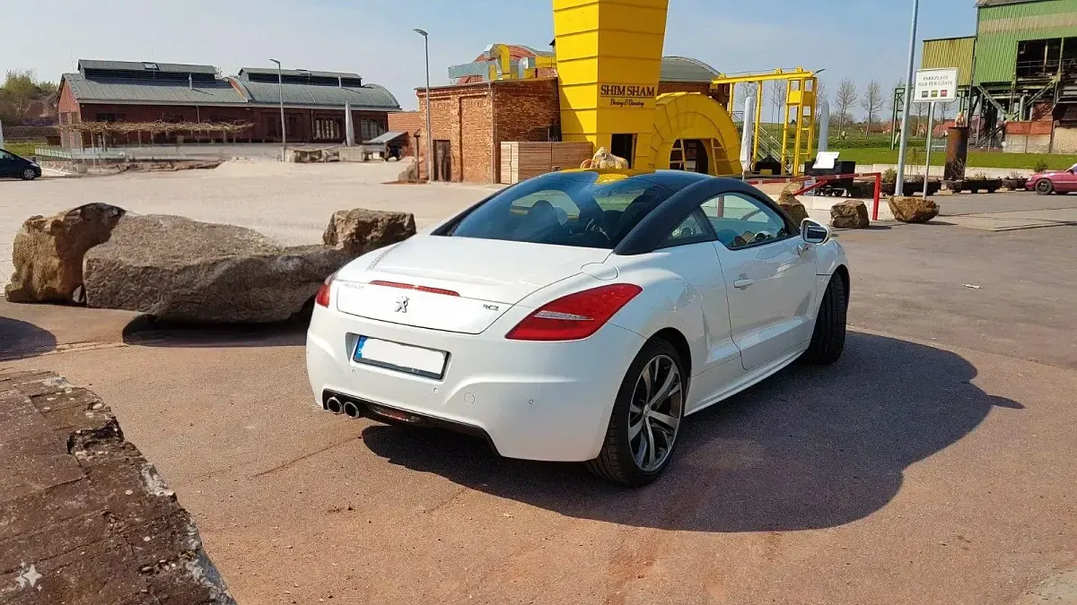 Gebraucht Peugeot RCZ 200 PS (147 kW) 2013 Weiß Coupé