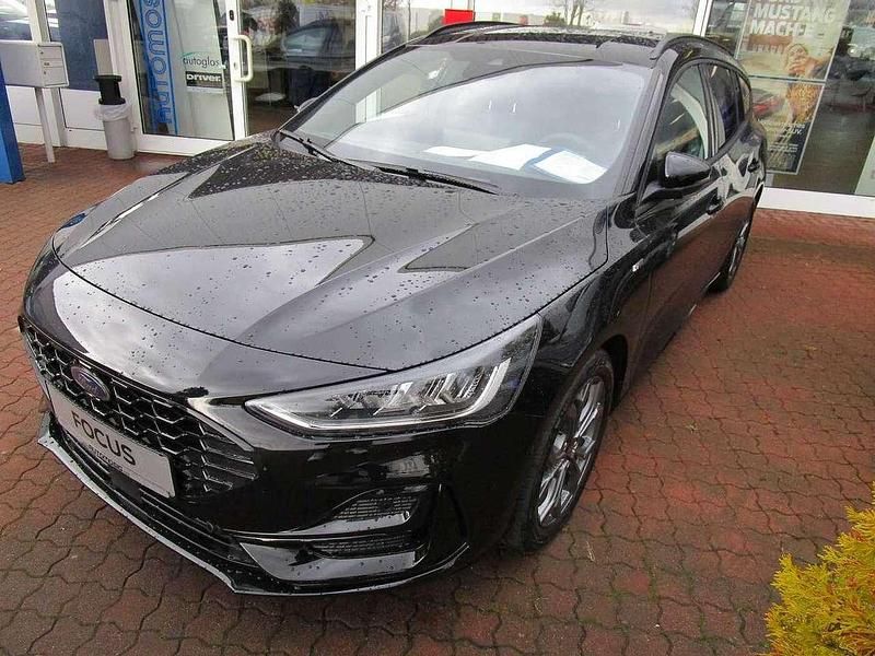 Gebraucht Ford Focus ST-Line 125 PS (91 kW) 2024 Schwarz Kombi