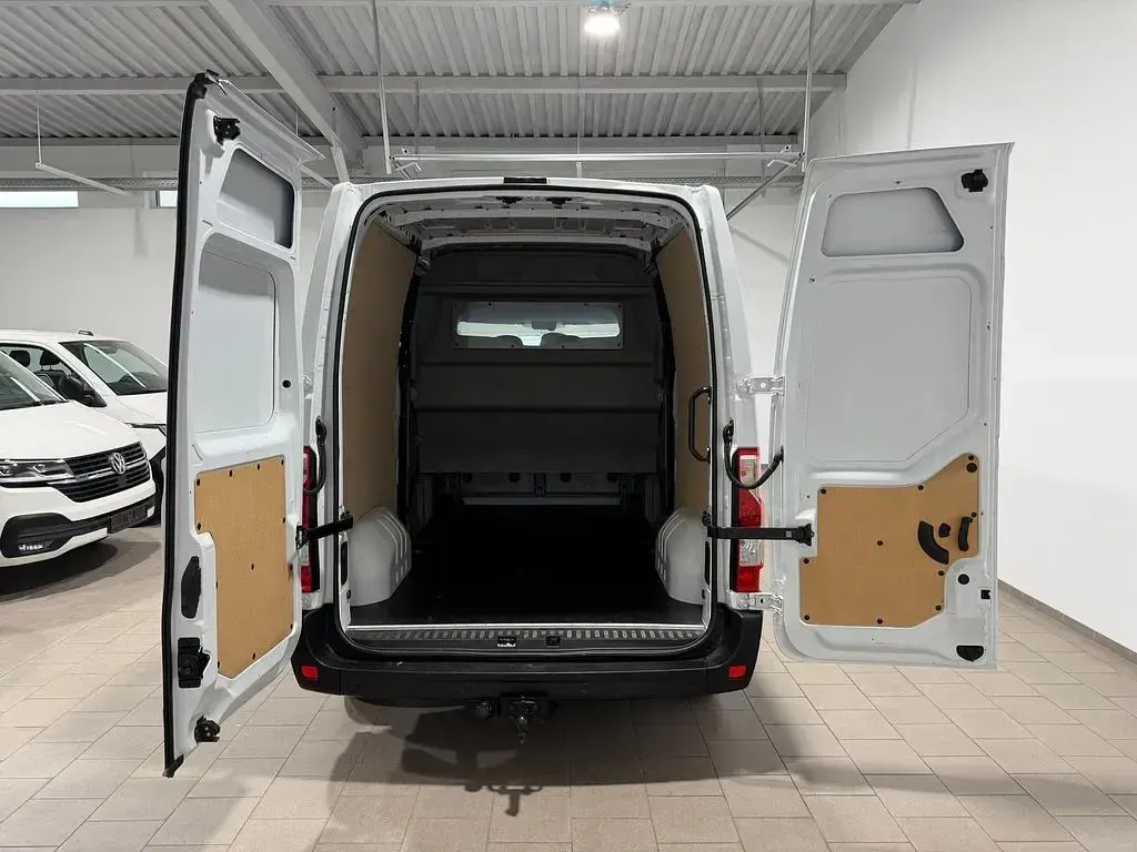 Gebraucht Renault Master 150 PS (110 kW) 2022 Weiß Van / Kleinbus