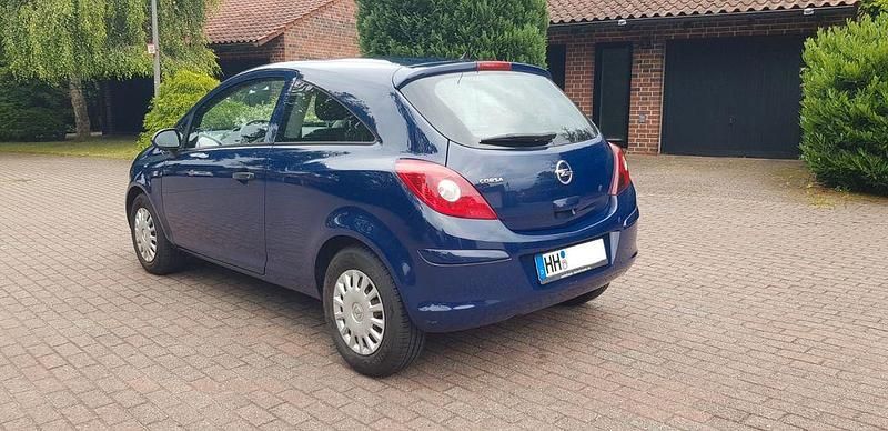 Gebraucht Opel Corsa Selection 69 PS (50 kW) 2014 Blau Kleinwagen