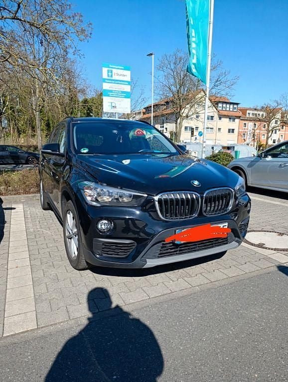 Second-hand BMW X1 Advantage 140 CP (102 kW) 2018 Negru SUV