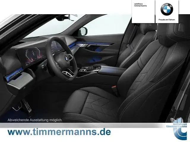 Gebraucht BMW 520 M Sport 197 PS (144 kW) 2025 Schwarz Kombi