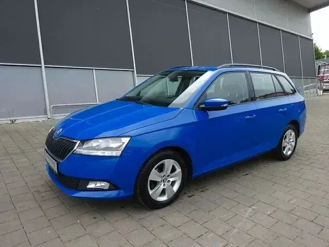 Gebraucht Skoda Fabia Ambition 130 PS (95 kW) 2021 Blau Kleinwagen