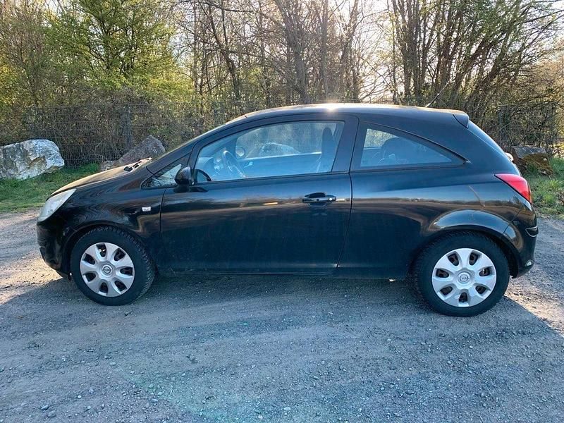 Gebraucht Opel Corsa 60 PS (44 kW) 2010 Schwarz Kleinwagen
