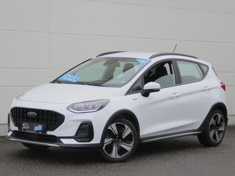Weiß Gebraucht 2022 Ford Fiesta Active Kleinwagen | 18.255 € (Fairer Preis) - Bild 1/4