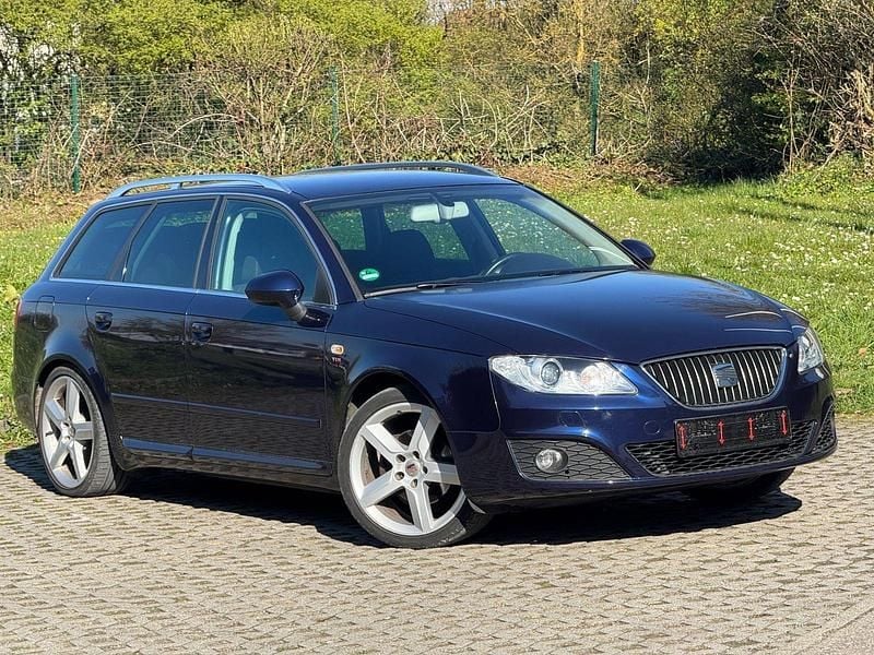 Gebraucht Seat Exeo Sport 143 PS (105 kW) 2012 Blau Kombi
