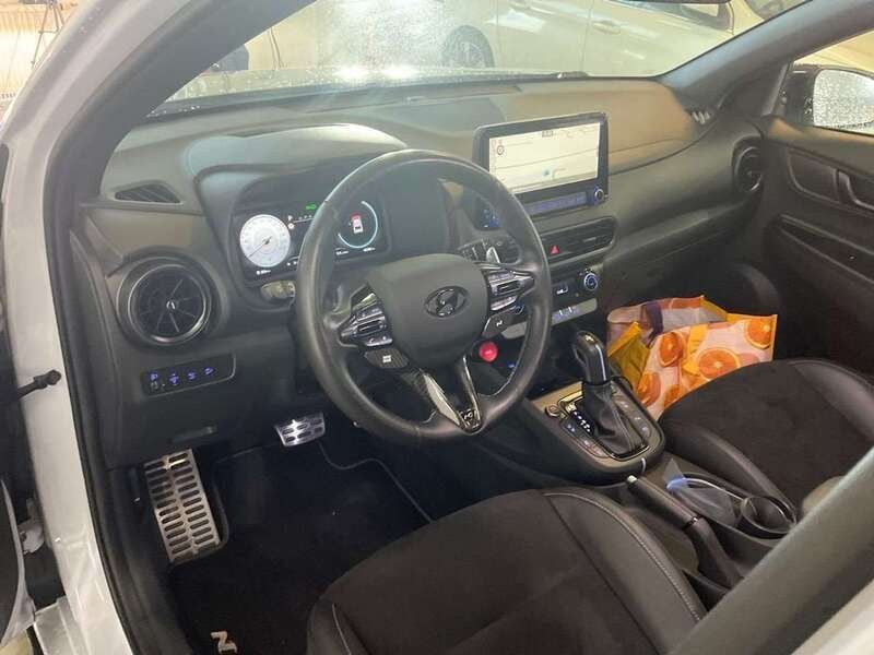 Weiß Gebraucht 2022 Hyundai Kona N Performance SUV | 26.500 € (Guter Preis) - Bild 1/4