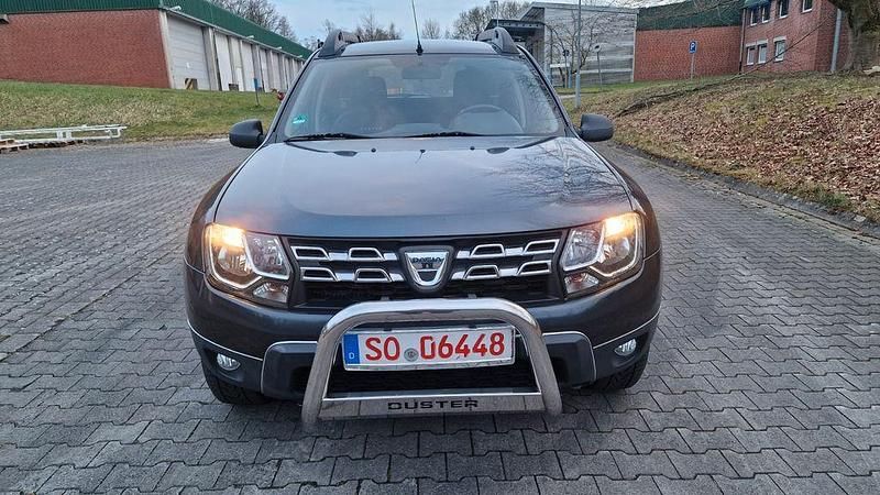 Gebraucht Dacia Duster Celebration 109 PS (80 kW) 2014 Schwarz SUV
