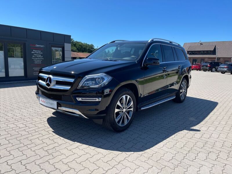 Schwarz Gebraucht 2016 Mercedes GLS400 SUV | 34.900 € (Fairer Preis) - Bild 1/4