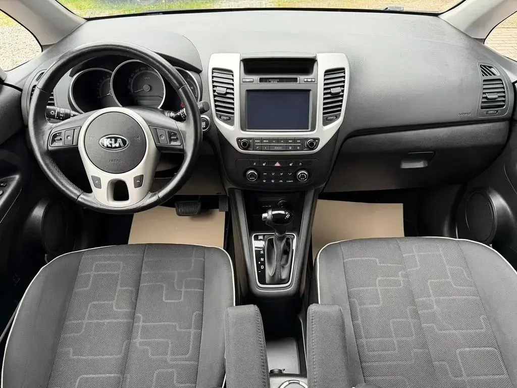 Gebraucht Kia Venga 125 PS (91 kW) 2016 Grau Kleinwagen